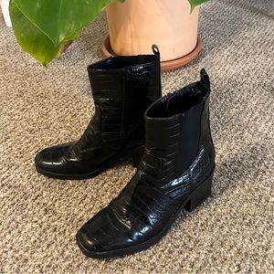 Bleecker and Bond black chunky boot